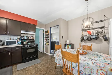 16466 Terry Lane Oak Forest IL 60452
