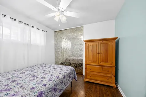 16466 Terry Lane Oak Forest IL 60452