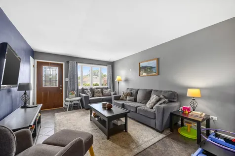 16466 Terry Lane Oak Forest IL 60452