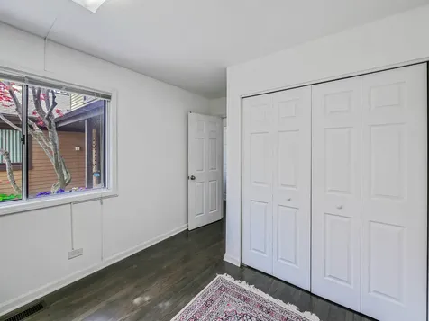 1336 Fairfax Lane Buffalo Grove IL 60089