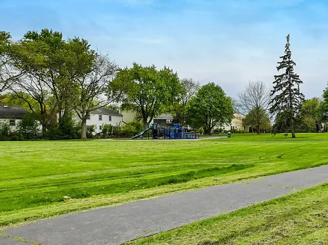 1336 Fairfax Lane Buffalo Grove IL 60089