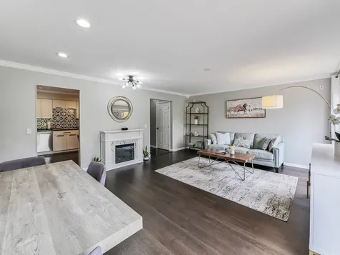 1336 Fairfax Lane Buffalo Grove IL 60089