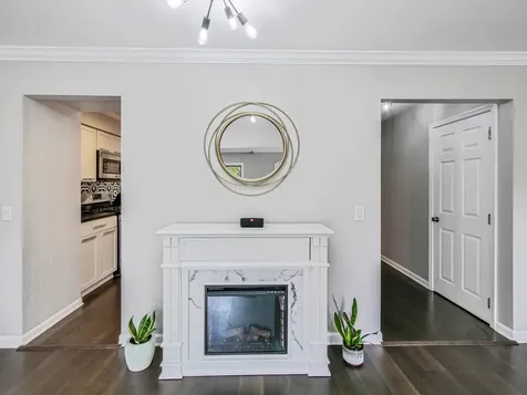 1336 Fairfax Lane Buffalo Grove IL 60089