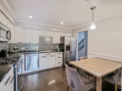 1336 Fairfax Lane Buffalo Grove IL 60089