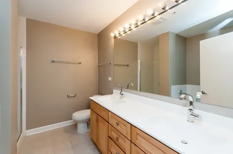 451 West Huron Street Chicago IL 60654