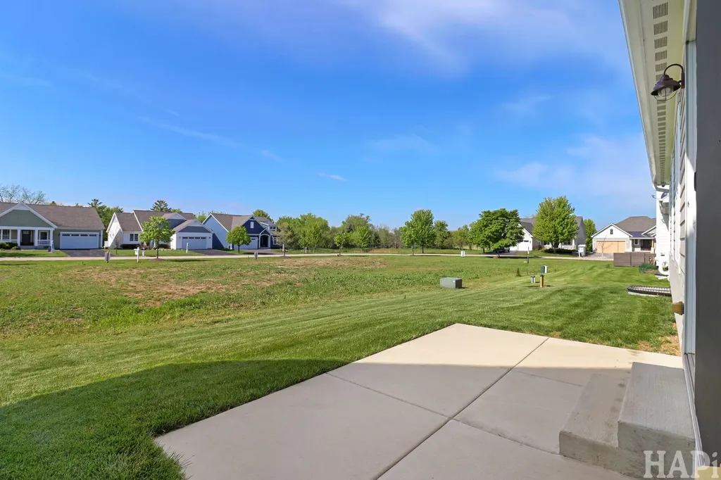40491 North South Newport Drive Antioch IL 60002