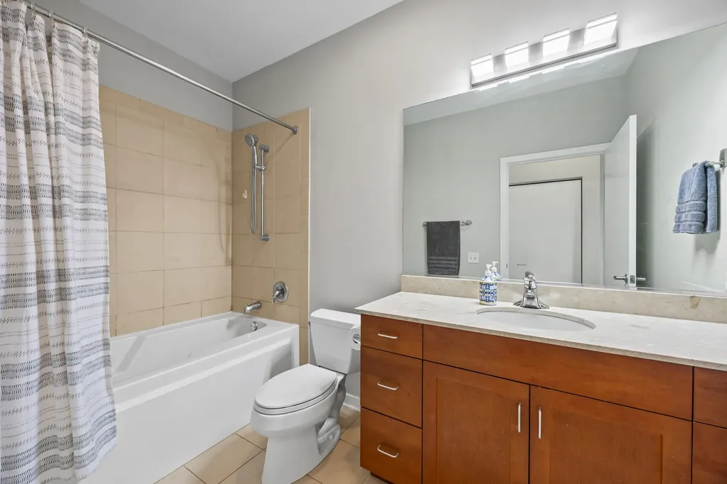 1155 West Roosevelt Road Chicago IL 60608