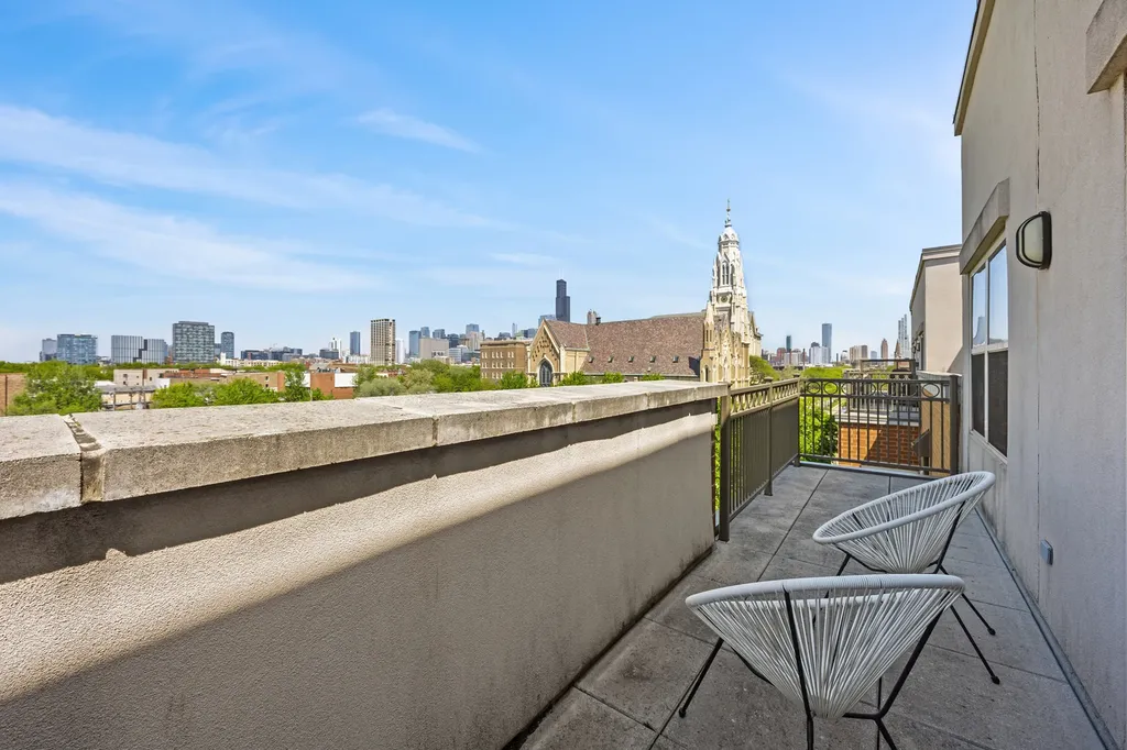 1155 West Roosevelt Road Chicago IL 60608