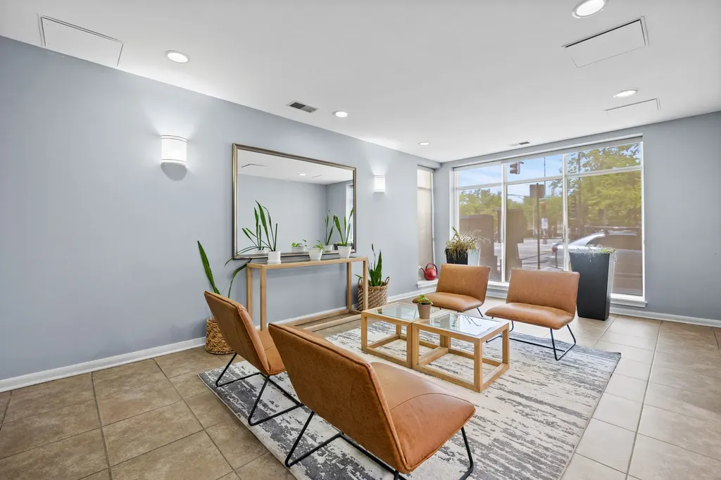 1155 West Roosevelt Road Chicago IL 60608