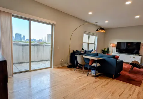 1155 West Roosevelt Road Chicago IL 60608