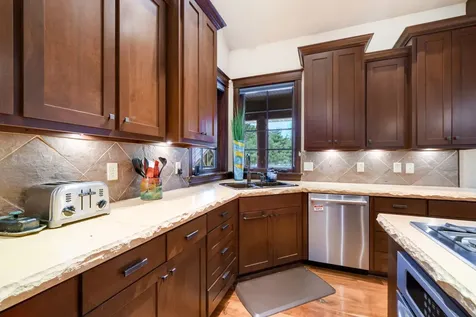 6871 Montague Road Rockford IL 61102