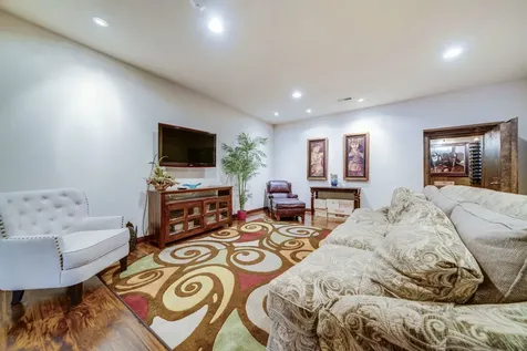 6871 Montague Road Rockford IL 61102