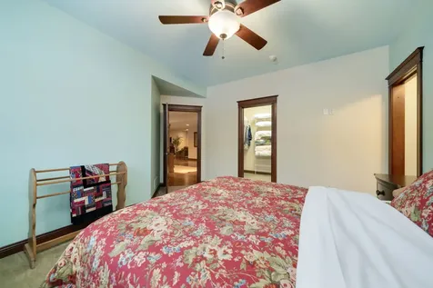 6871 Montague Road Rockford IL 61102