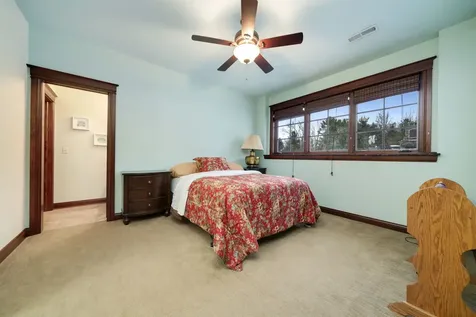 6871 Montague Road Rockford IL 61102