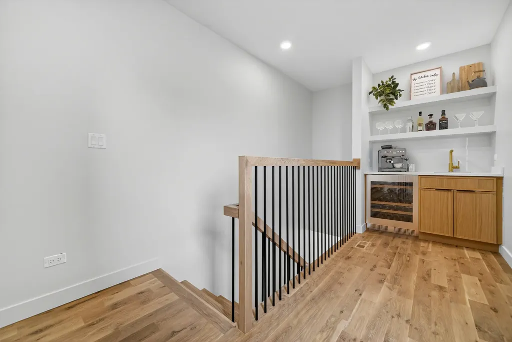 4208 South Calumet Avenue Chicago IL 60653