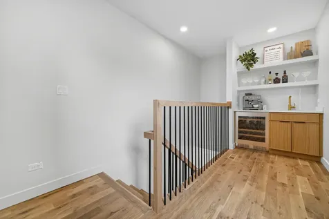 4208 South Calumet Avenue Chicago IL 60653