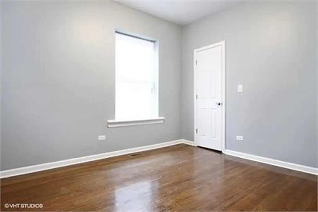 8025 South Ada Street Chicago IL 60620