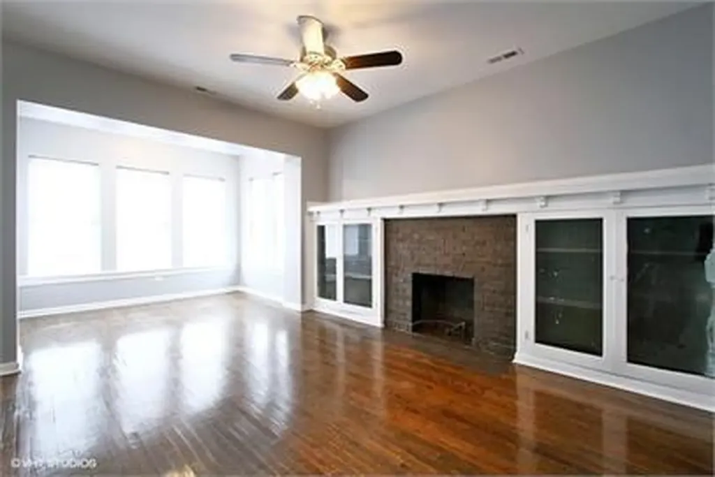 8025 South Ada Street Chicago IL 60620
