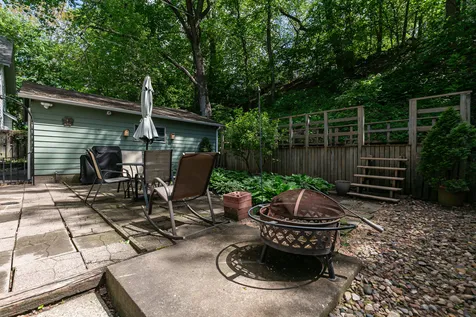 2826 8 1/2 Avenue Rock Island IL 61201