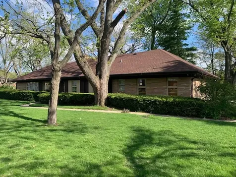 16 Greenridge Road Elgin IL 60120