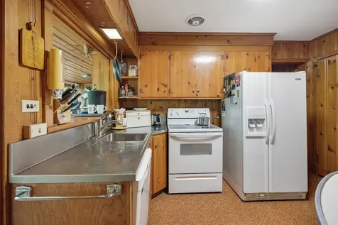 16 Greenridge Road Elgin IL 60120