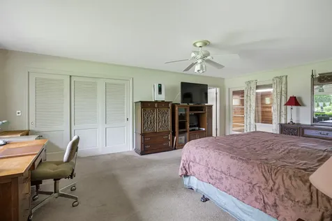 16 Greenridge Road Elgin IL 60120