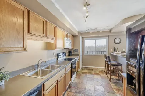 35 South Baybrook Drive Palatine IL 60074