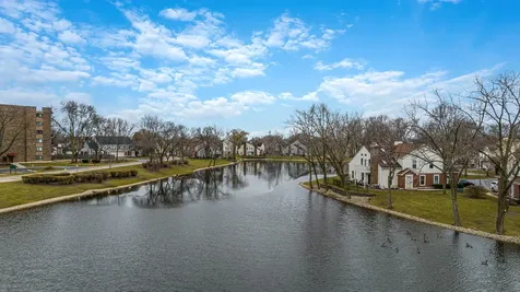 35 South Baybrook Drive Palatine IL 60074