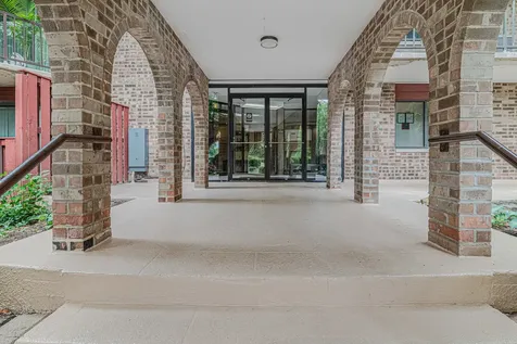 35 South Baybrook Drive Palatine IL 60074