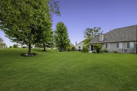 2216 Woodview Avenue Joliet IL 60431