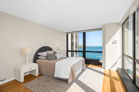900 North Lake Shore Drive Chicago IL 60611