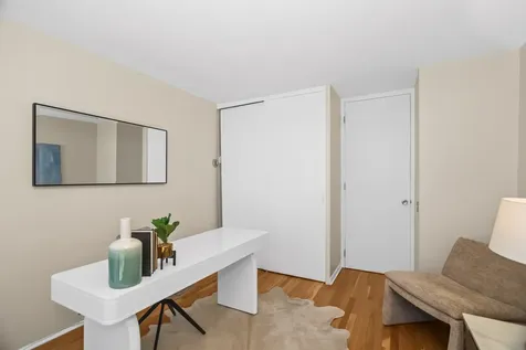 900 North Lake Shore Drive Chicago IL 60611