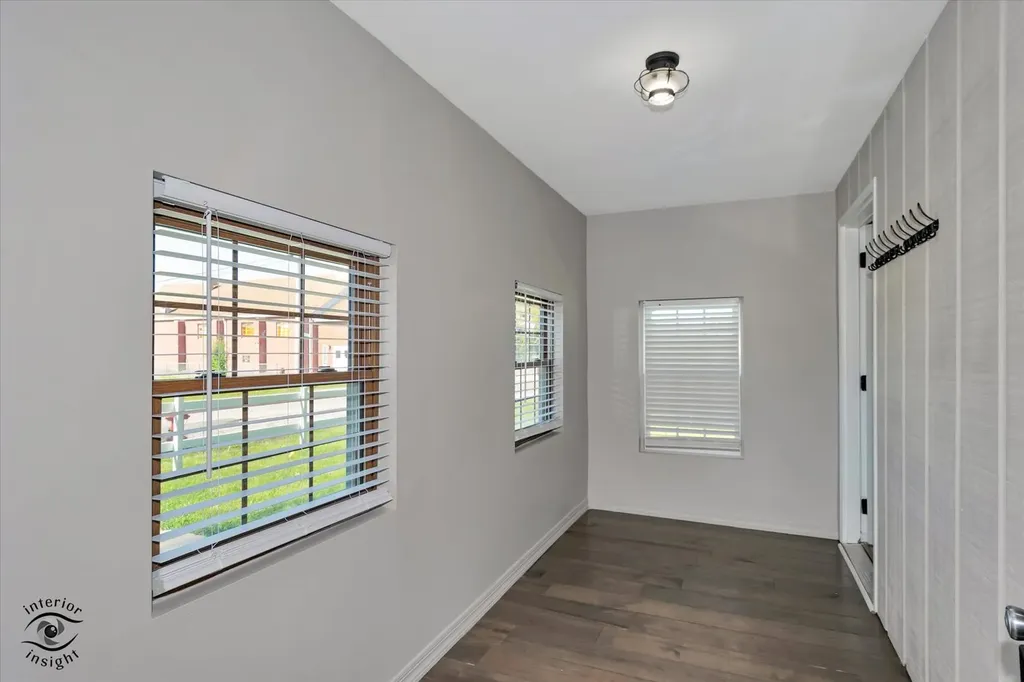 201 1/2 Reverend Walton Drive Lockport IL 60441