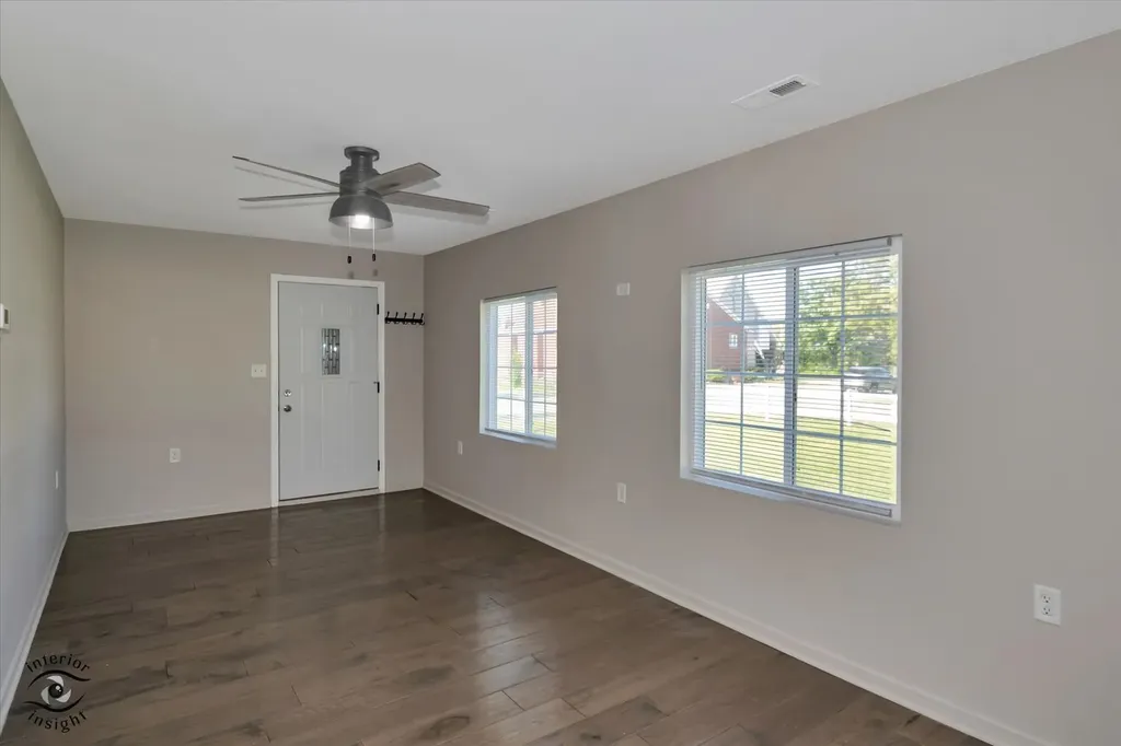 201 1/2 Reverend Walton Drive Lockport IL 60441