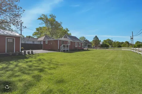 201 1/2 Reverend Walton Drive Lockport IL 60441