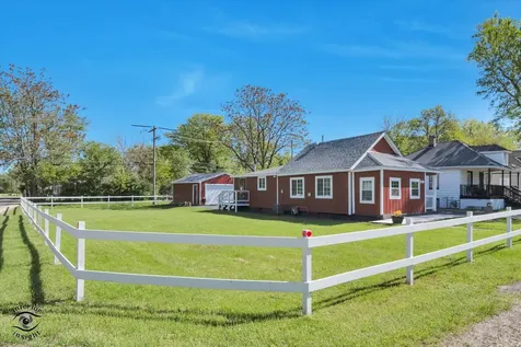 201 1/2 Reverend Walton Drive Lockport IL 60441