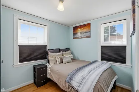 4834 North Mulligan Avenue Chicago IL 60630