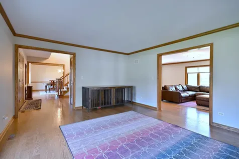 5681 River Park Drive Libertyville IL 60048