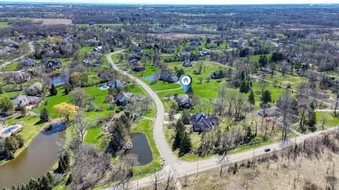 5681 River Park Drive Libertyville IL 60048