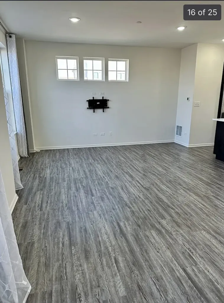 2949 Reflection Drive Naperville IL 60564