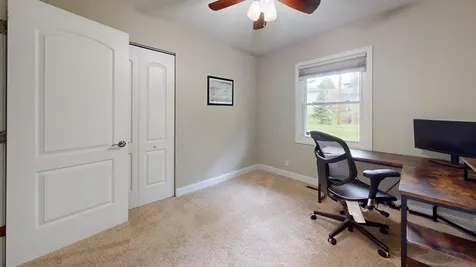 305 Cedar Court Streamwood IL 60107