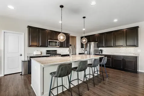 380 Hamilton Road St. Charles IL 60175