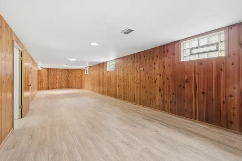 4432 West 100th Place Oak Lawn IL 60453