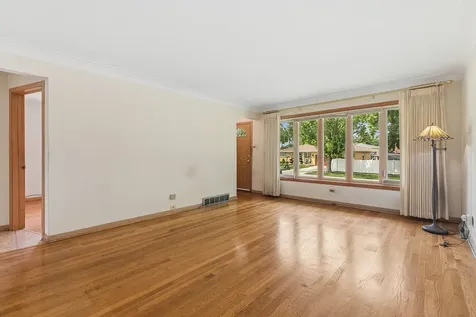 4432 West 100th Place Oak Lawn IL 60453
