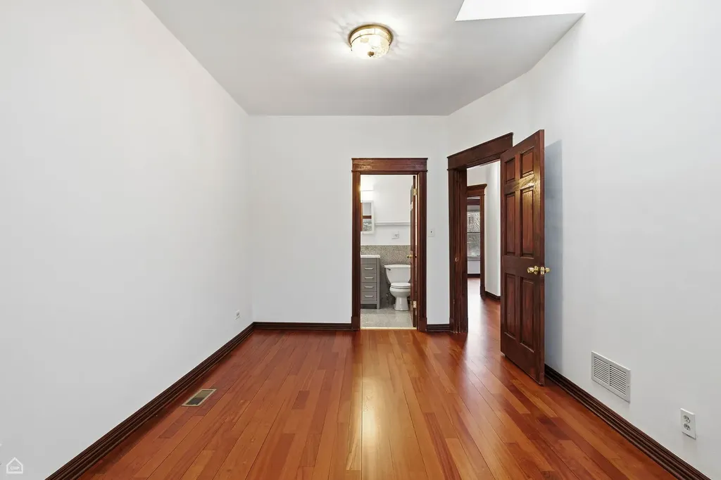 5401 South Maryland Avenue Chicago IL 60615