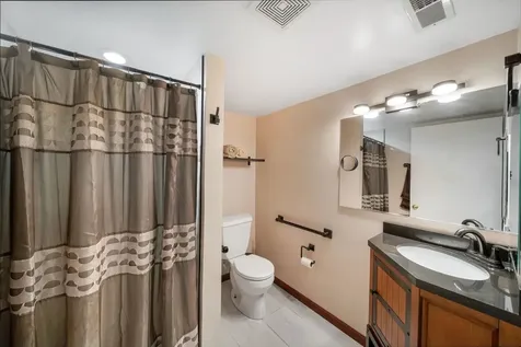 1170 Green Knolls Drive Buffalo Grove IL 60089