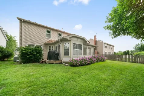 1170 Green Knolls Drive Buffalo Grove IL 60089