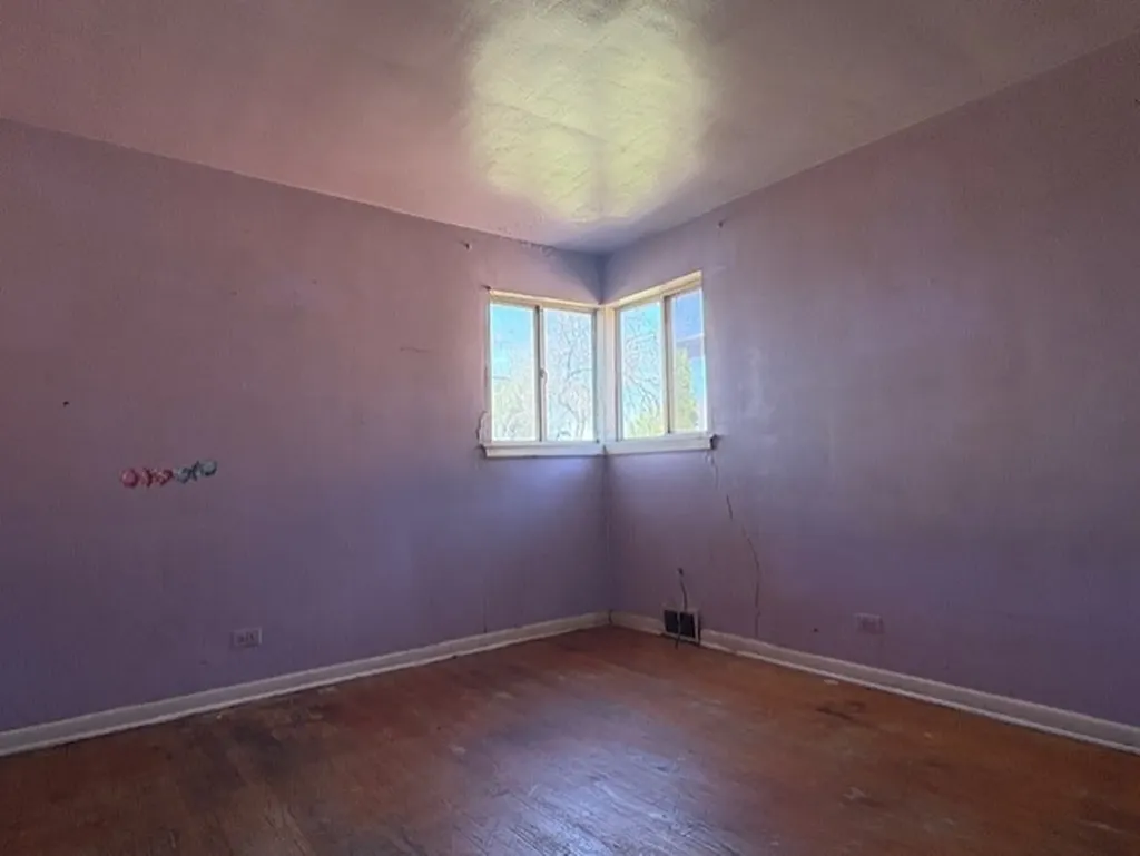 3709 West 66th Place Chicago IL 60629