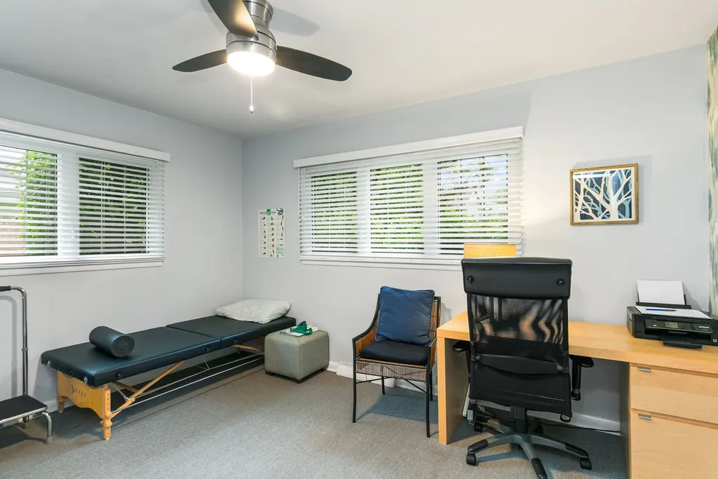 404 Sunset Drive Wilmette IL 60091