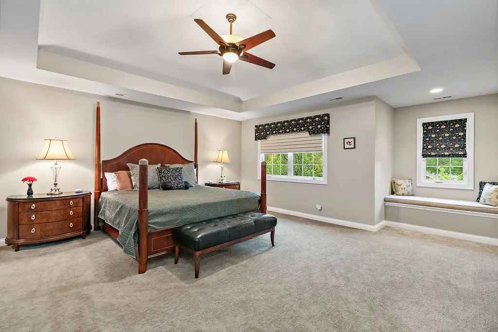 404 Sunset Drive Wilmette IL 60091